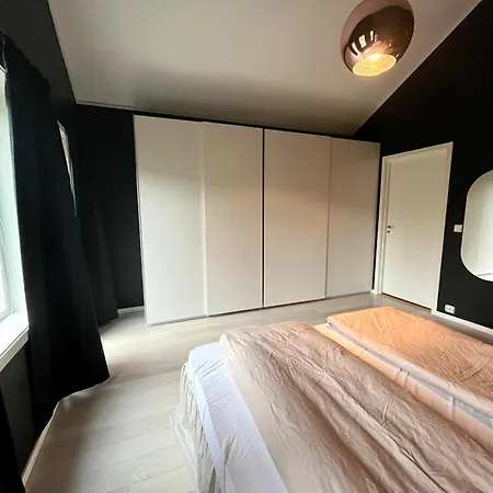 Apartman Terraced House With Carport And Sunny Outdoor Areas